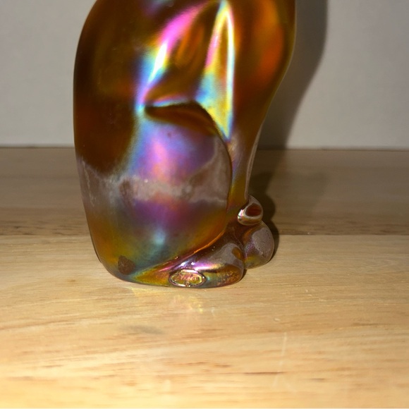Vintage Fenton Stylized Iridescent Carnival Art Glass Sitting Cat 5 1/4” Figure - Picture 5 of 11